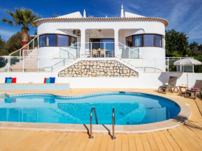 VILLA WITH PRIVATE SWIMMING POOL